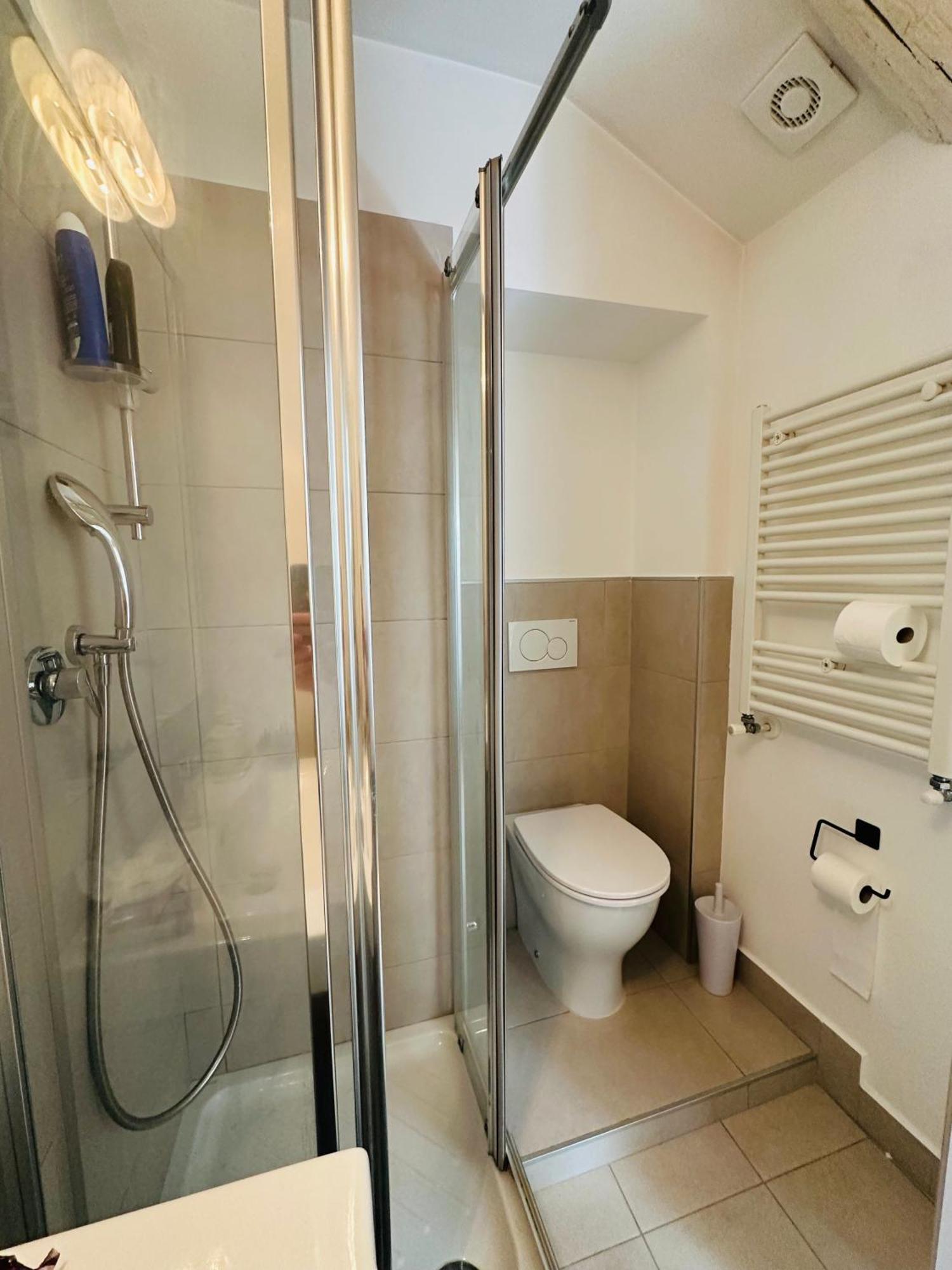 Home Suite Home Turin Luaran gambar